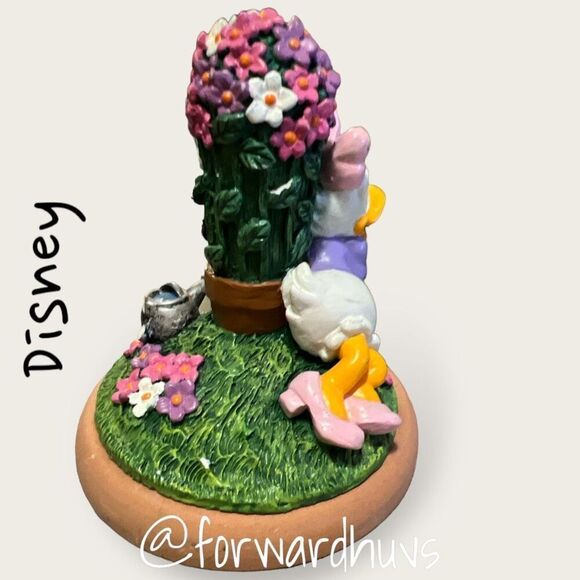 Disney Daisy Duck Cookie Stamp - RARE | Read - Picture 3 of 9